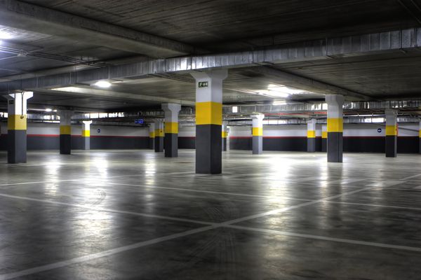 Parkingų valymas